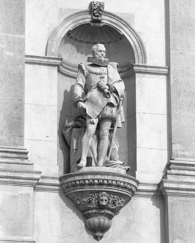 Graz-Uni-Hauptgebaeude-Detail1