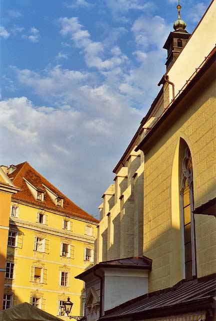 Graz_Franziskanerkirche_seite