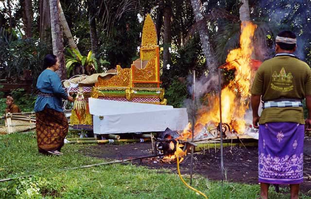 Cremation_28